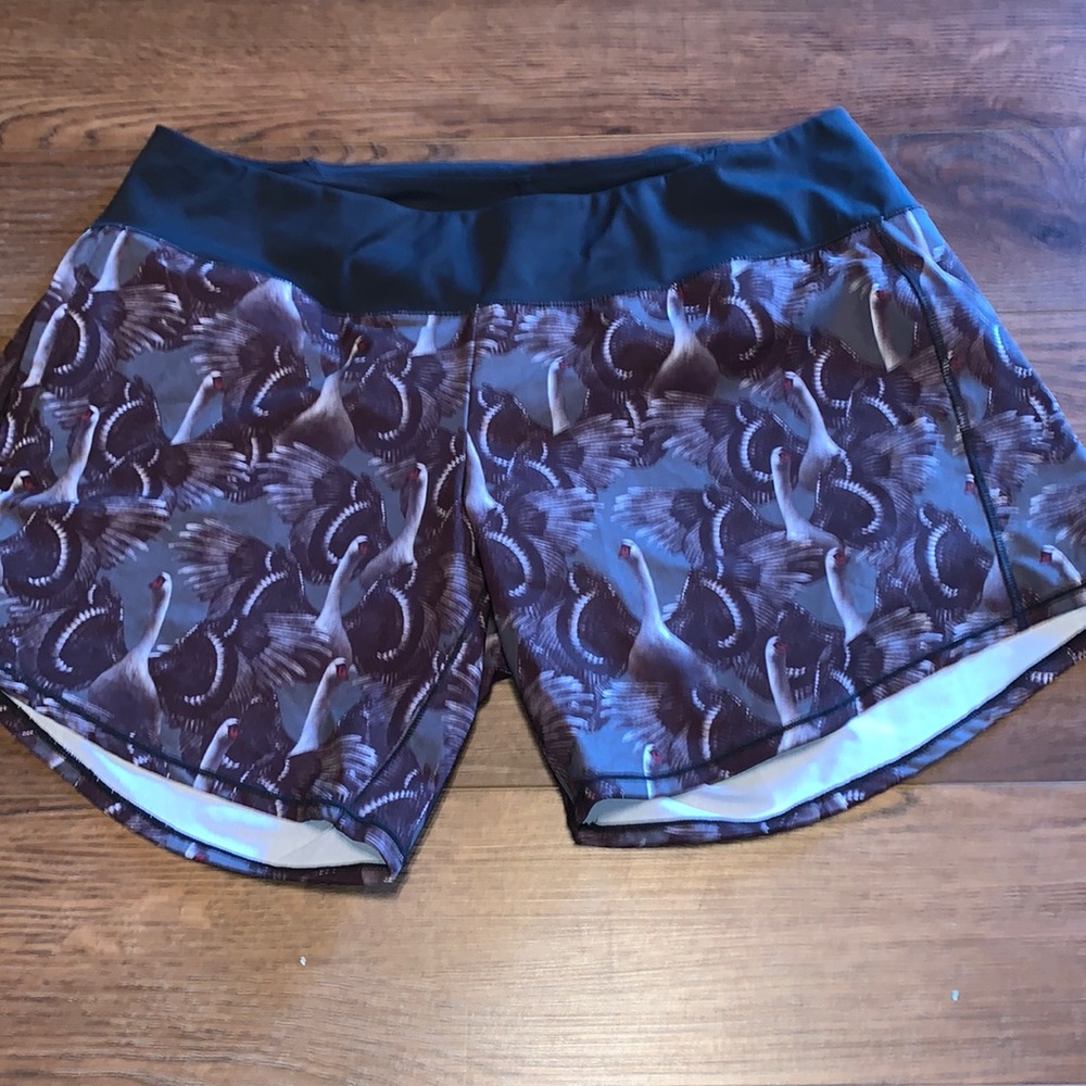 Oiselle shorts